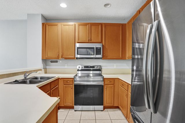 4827 Palmbrooke Circle W, West Palm Beach, FL 33417