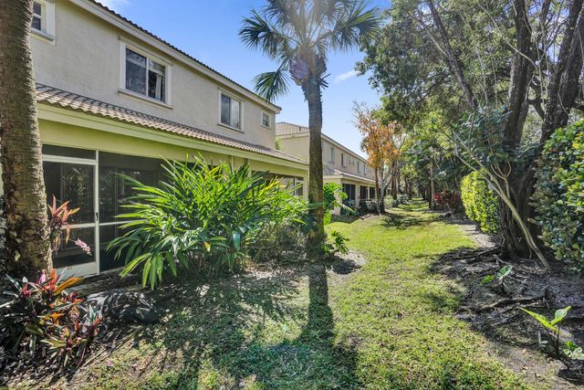 4827 Palmbrooke Circle W, West Palm Beach, FL 33417