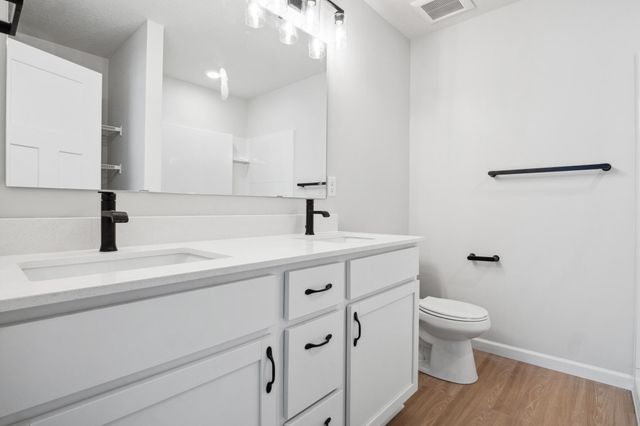 25863 24th Street W, Zimmerman, MN 55398