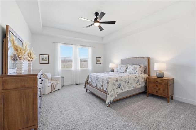 1804 Halls Creek Avenue, Raymore, MO 64083