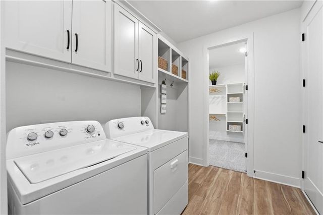 1804 Halls Creek Avenue, Raymore, MO 64083