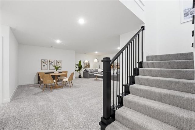 1804 Halls Creek Avenue, Raymore, MO 64083