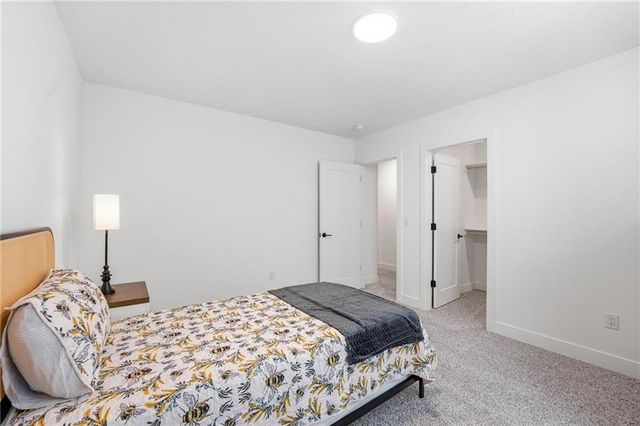 1804 Halls Creek Avenue, Raymore, MO 64083