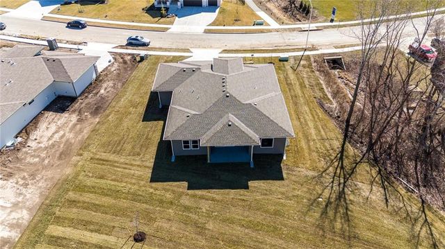 1804 Halls Creek Avenue, Raymore, MO 64083