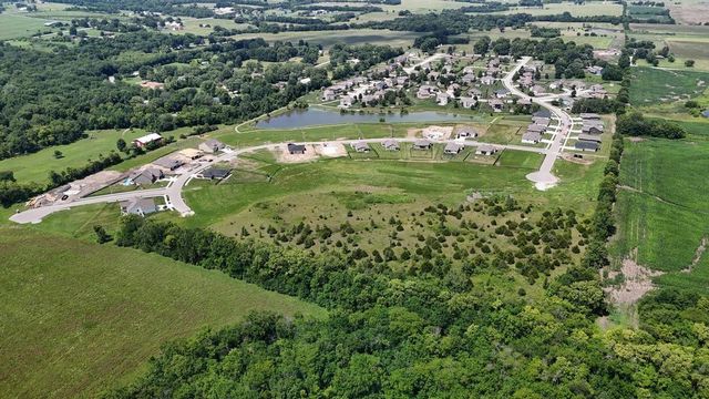 1804 Halls Creek Avenue, Raymore, MO 64083