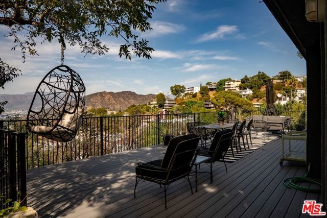 7301 Pacific View Drive, Los Angeles, CA 90068