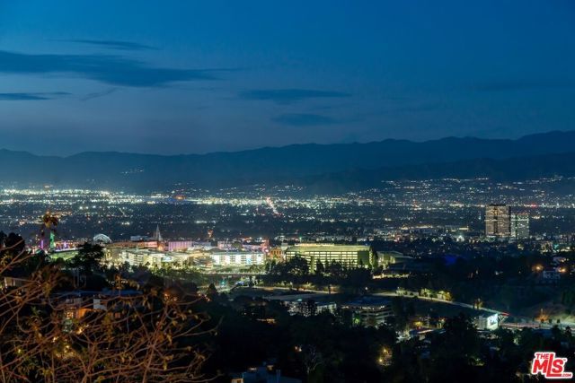 7301 Pacific View Drive, Los Angeles, CA 90068