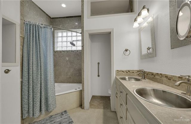 1107 Harbor Lane, La Joya, TX 78560