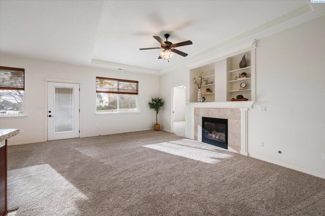 2601 Eaglewatch, Richland, WA 99354