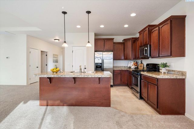 2601 Eaglewatch, Richland, WA 99354