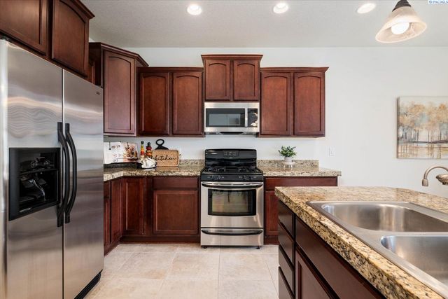 2601 Eaglewatch, Richland, WA 99354