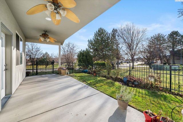 2601 Eaglewatch, Richland, WA 99354