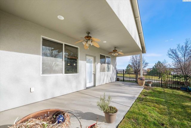 2601 Eaglewatch, Richland, WA 99354