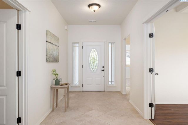 2601 Eaglewatch, Richland, WA 99354