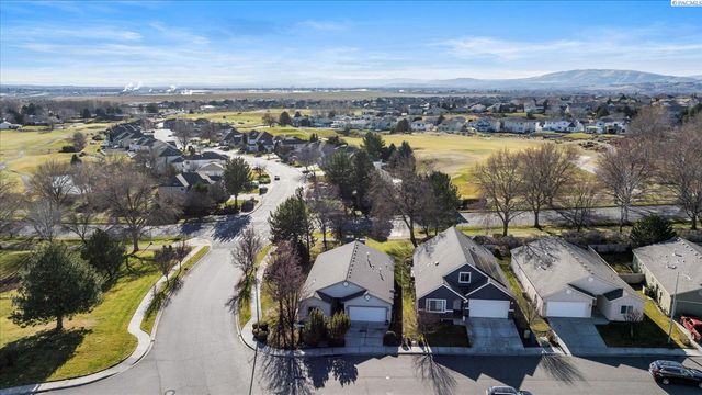 2601 Eaglewatch, Richland, WA 99354