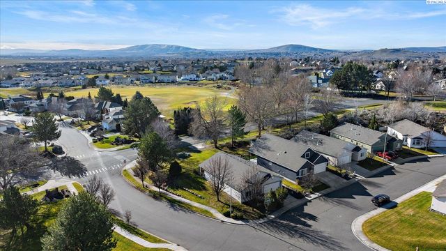 2601 Eaglewatch, Richland, WA 99354