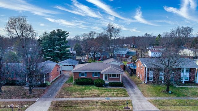 6600 Bilsim Ln, Louisville, KY 40291