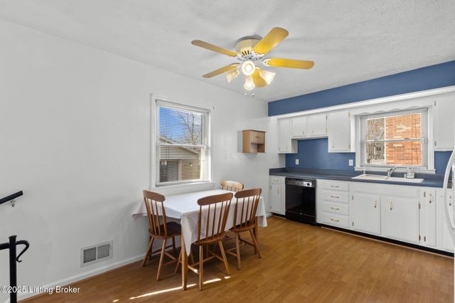 6600 Bilsim Ln, Louisville, KY 40291