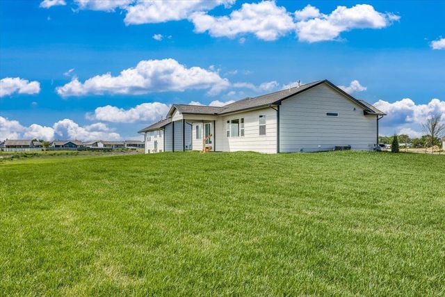 1548 N Quince Ct, Andover, KS 67002