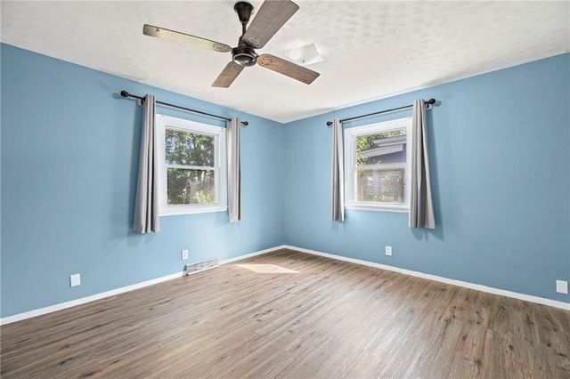 1409 S Elm Street, Ottawa, KS 66067