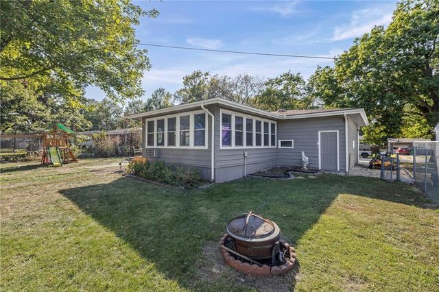 1409 S Elm Street, Ottawa, KS 66067