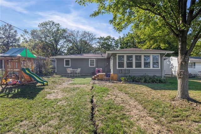 1409 S Elm Street, Ottawa, KS 66067