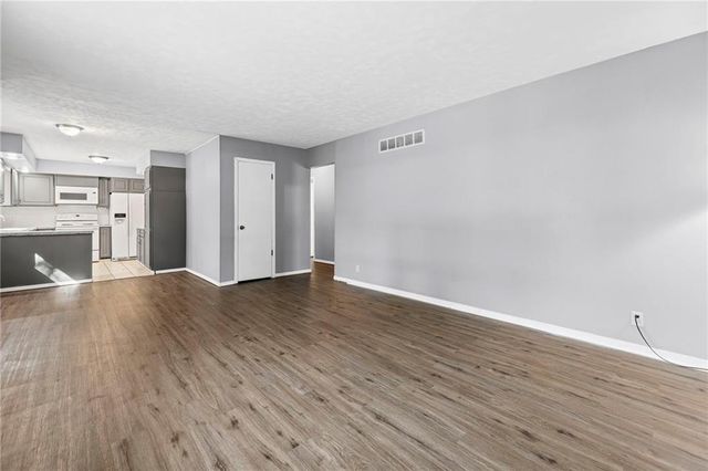 1409 S Elm Street, Ottawa, KS 66067