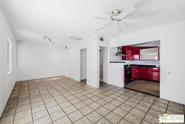 111 Canyon Rock Road, Palm Springs, CA 92264