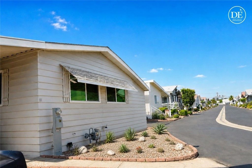 1201 W Valencia Drive 97, Fullerton, CA 92833 — photo 3