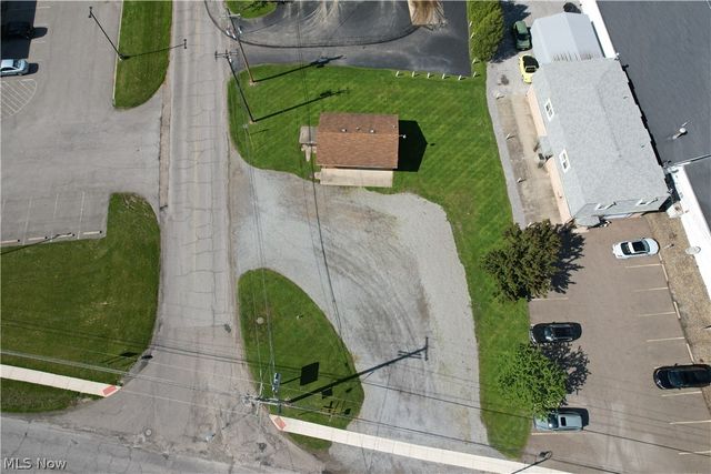 17688 Mahoning Avenue, Lake Milton, OH 44429