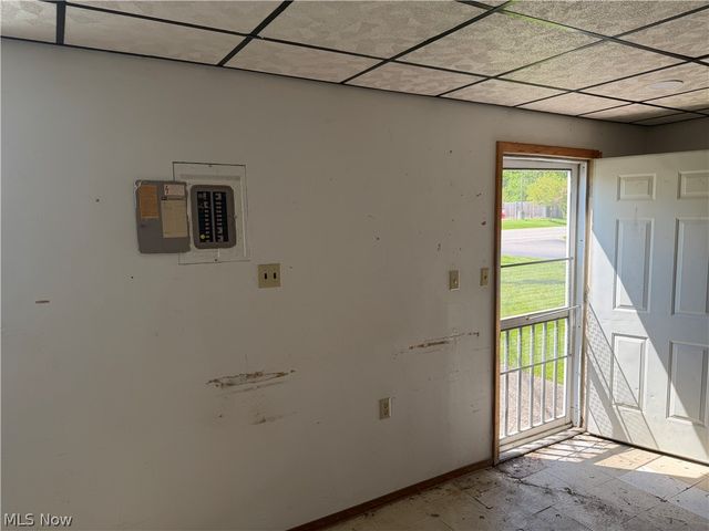 17688 Mahoning Avenue, Lake Milton, OH 44429