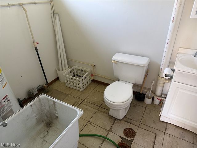 17688 Mahoning Avenue, Lake Milton, OH 44429