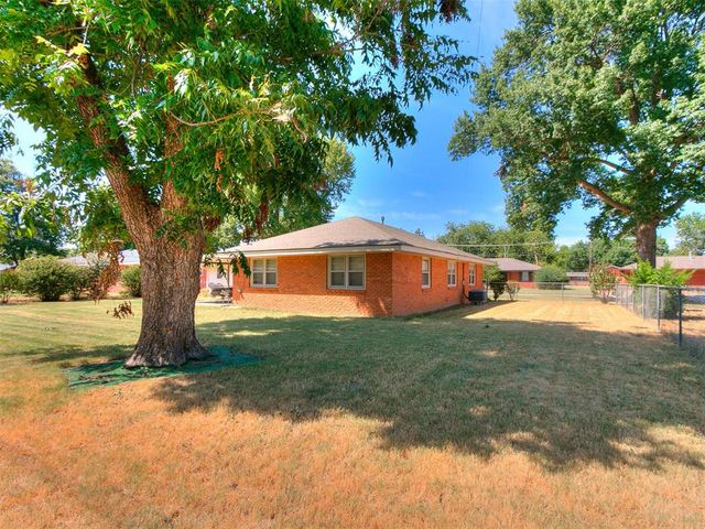 1716 Cruce Street, Norman, OK 73069