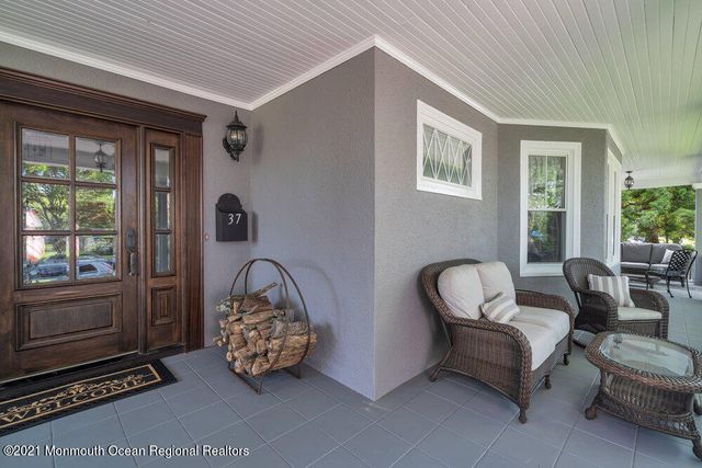 37 Ludlow Avenue, Spring Lake, NJ 07762