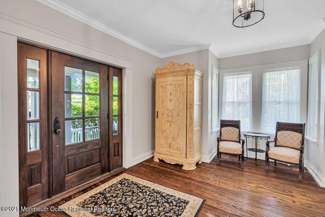 37 Ludlow Avenue, Spring Lake, NJ 07762