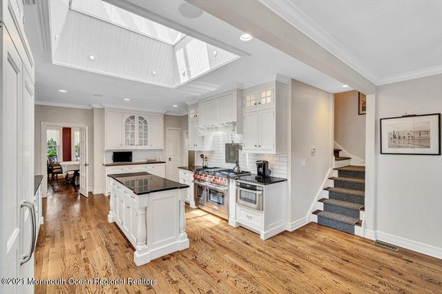 37 Ludlow Avenue, Spring Lake, NJ 07762