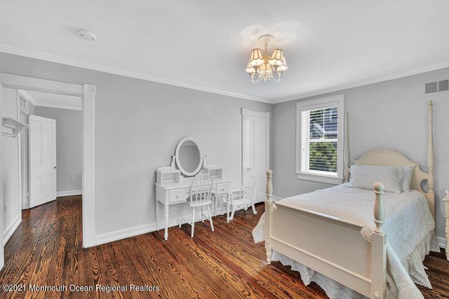 37 Ludlow Avenue, Spring Lake, NJ 07762