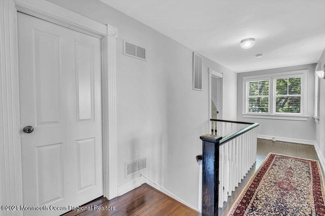 37 Ludlow Avenue, Spring Lake, NJ 07762