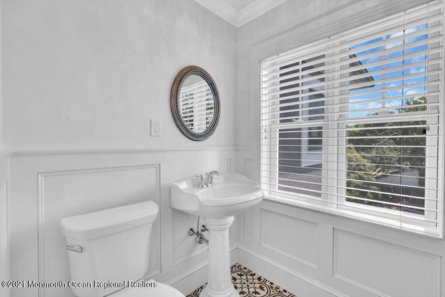 37 Ludlow Avenue, Spring Lake, NJ 07762