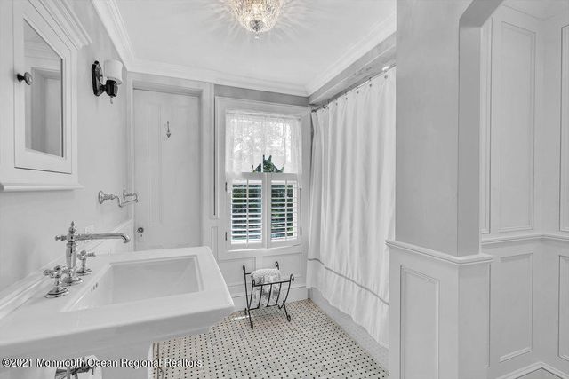 37 Ludlow Avenue, Spring Lake, NJ 07762