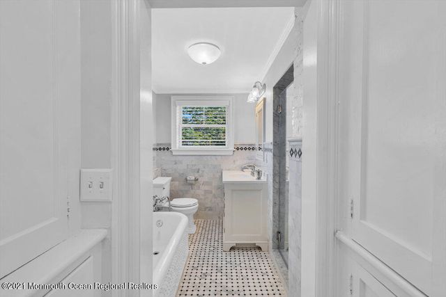 37 Ludlow Avenue, Spring Lake, NJ 07762