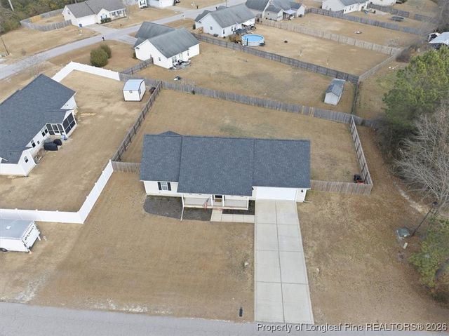 205 Copper Creek Drive, Raeford, NC 28376