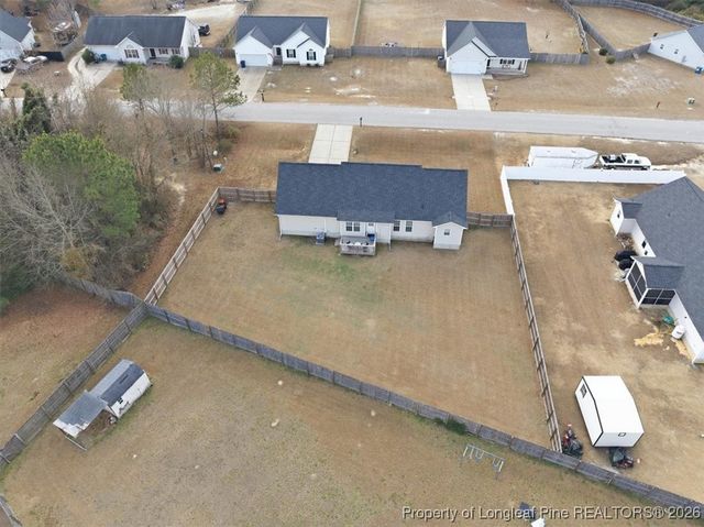 205 Copper Creek Drive, Raeford, NC 28376