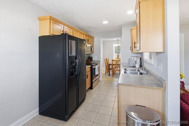 205 Copper Creek Drive, Raeford, NC 28376