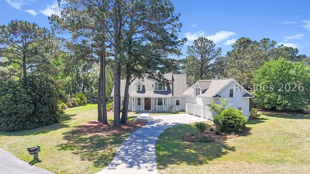 4 Hidden Lake Ct, Bluffton, SC 29910