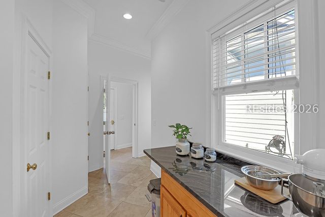 4 Hidden Lake Ct, Bluffton, SC 29910