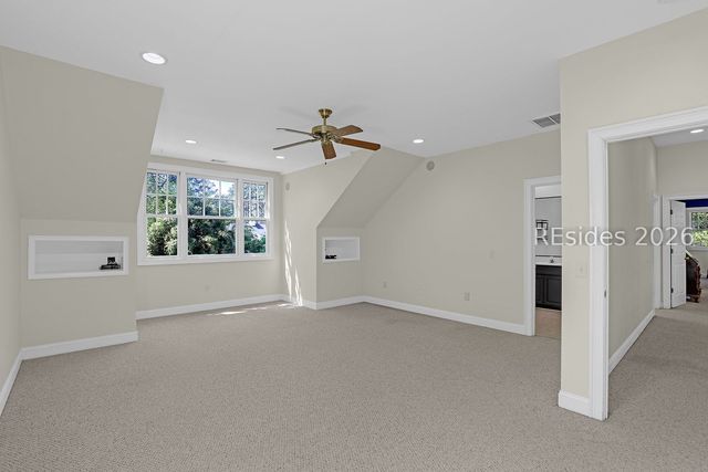 4 Hidden Lake Ct, Bluffton, SC 29910