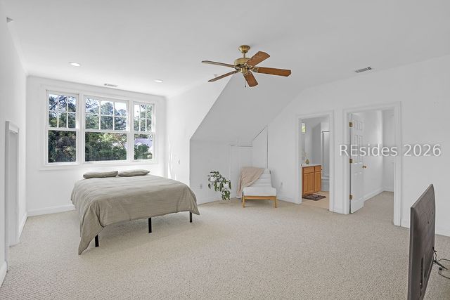 4 Hidden Lake Ct, Bluffton, SC 29910