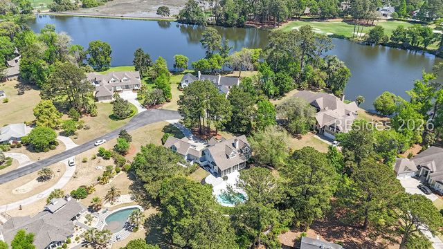 4 Hidden Lake Ct, Bluffton, SC 29910
