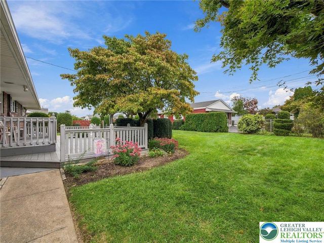 1 North 9th, Coplay Boro, PA 18037